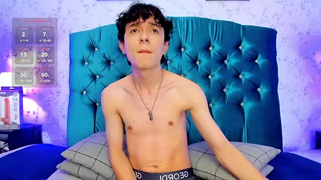 ash ricci online show from 03-10-25, 03:12