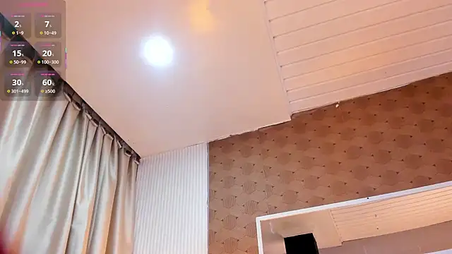 ash ricci online show from 10-08-25, 04:21