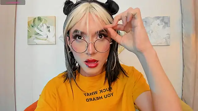 ash ricci online show from 11-07-25, 03:39