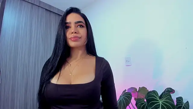 Sara Leblanc online show from 10-01-25, 02:56