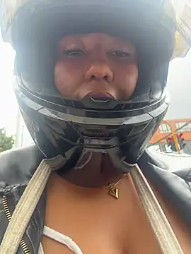 lauraltt online show from 01-31-26, 08:18