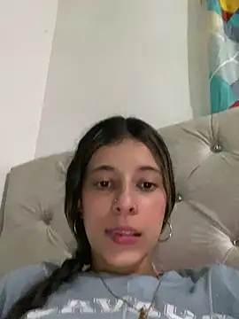 Snapshot of evaFiore chatting on 03-10-25, 10:24 evaFiore online show from 03-10-25, 10:24