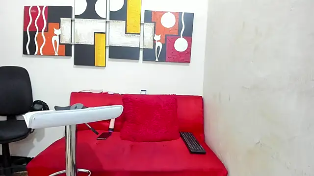 Snapshot of Mariana_16_ chatting on 01-28-25, 01:18 Mariana 16 online show from 01-28-25, 01:18