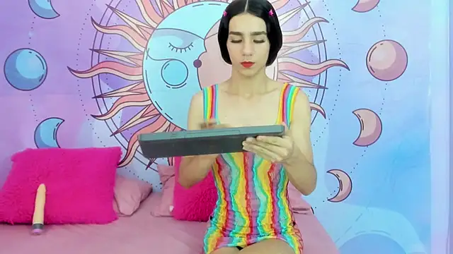 Snapshot of Mariana_16_ chatting on 09-13-25, 06:29 Mariana 16 online show from 09-13-25, 06:29