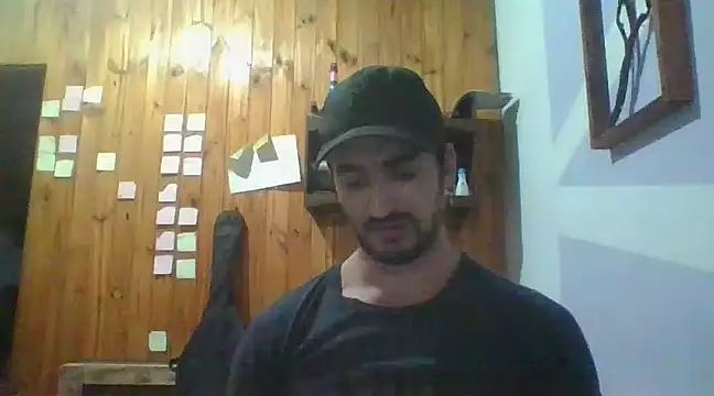 italianbighorse22 online show from 12-19-24, 03:29