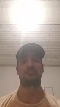 italianbighorse22 online show from 10-27-25, 12:26