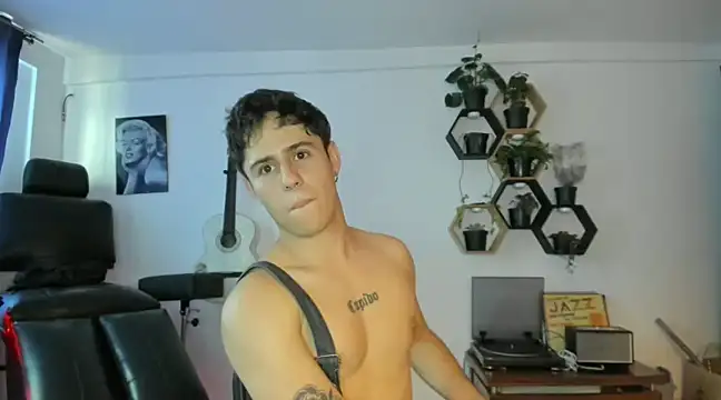 Antonello Vannucci online show from 02-25-25, 09:35