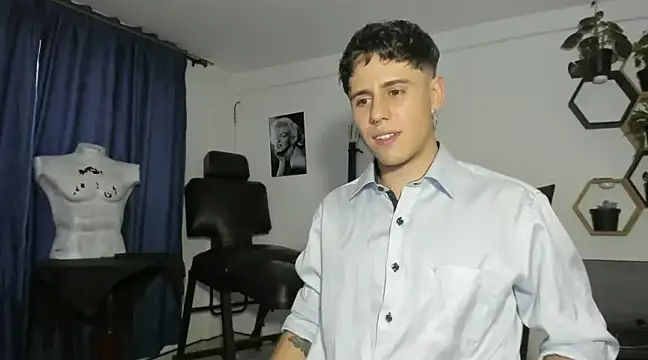 Antonello Vannucci online show from 03-08-25, 11:18