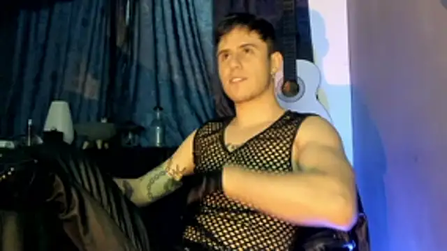 Antonello Vannucci online show from 11-16-25, 09:53