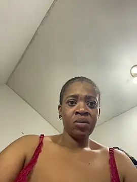 beverlyxxxx online show from 02-09-26, 11:14