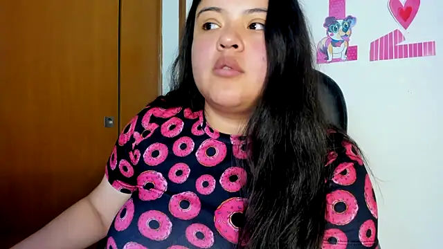 Snapshot of lizzie_c chatting on 02-11-25, 05:40 lizzie c online show from 02-11-25, 05:40