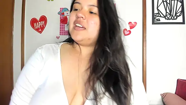 Snapshot of lizzie_c chatting on 02-14-25, 05:41 lizzie c online show from 02-14-25, 05:41