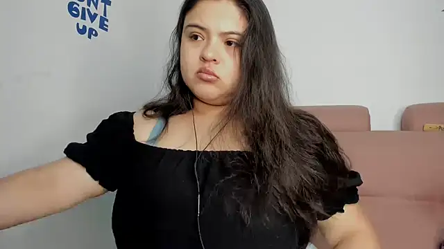 lizzie c online show from 05-09-26, 03:56