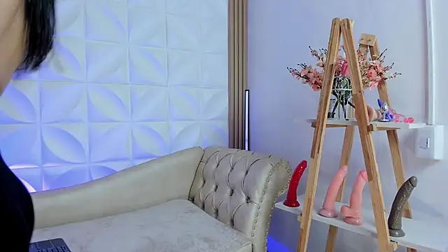 AnikaRomanoff online show from 02-27-25, 09:11