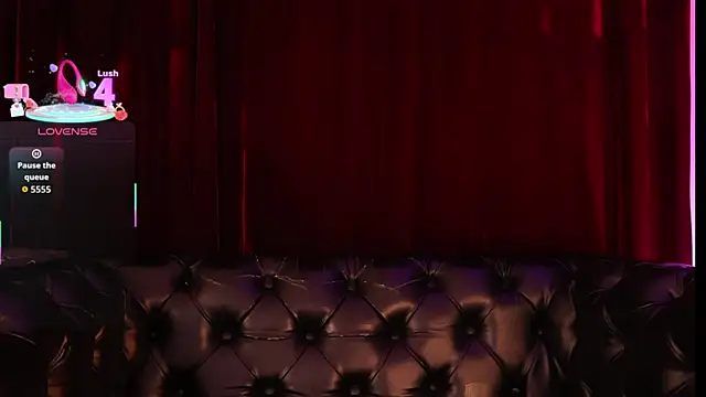 AnikaRomanoff online show from 09-11-25, 03:50