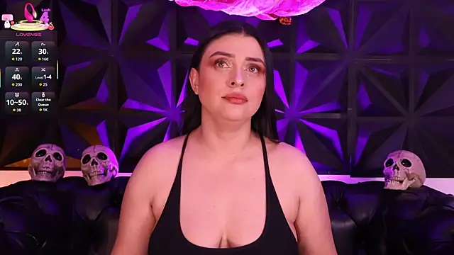 AnikaRomanoff online show from 10-23-25, 03:50