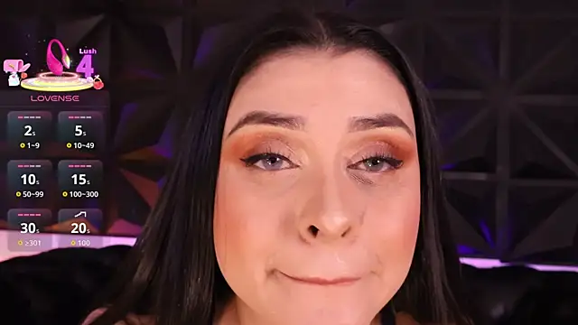 AnikaRomanoff online show from 11-04-25, 03:38