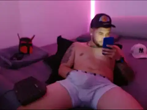 miia-liiam online show from 01-08-25, 08:06