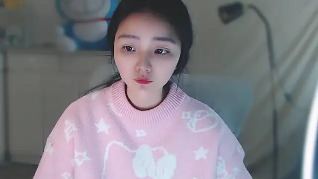 xiao-xiao-D online show from 02-03-25, 12:57