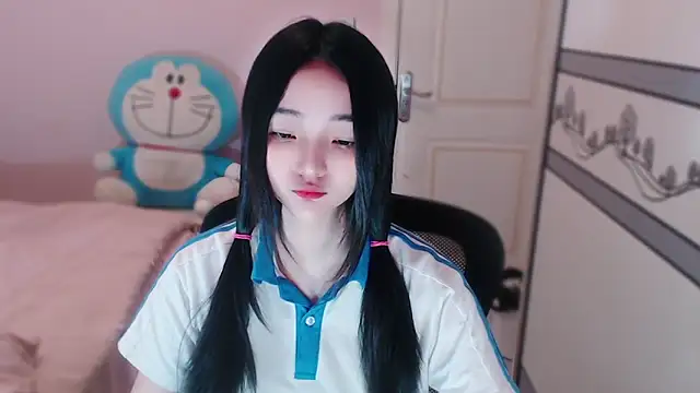 xiao-xiao-D online show from 10-25-25, 02:52