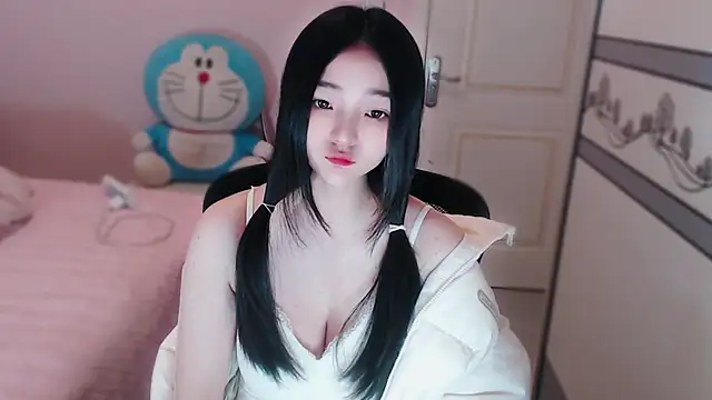 xiao-xiao-D online show from 11-04-25, 06:01