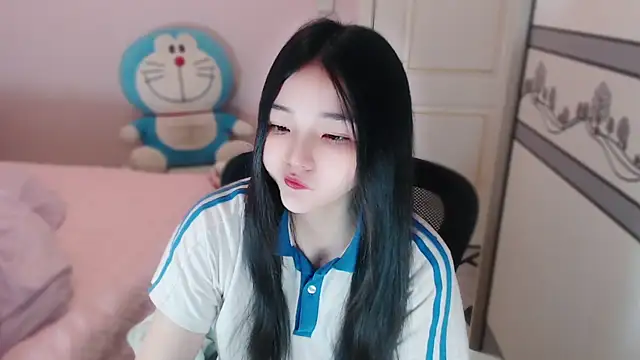 xiao-xiao-D online show from 12-21-25, 05:36