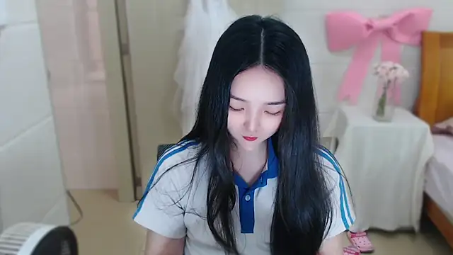 xiao-xiao-D online show from 03-21-26, 05:01