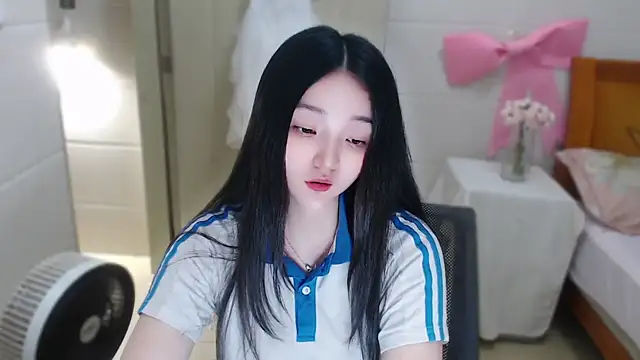 xiao-xiao-D online show from 03-21-26, 01:26