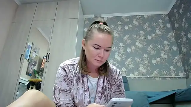  Miss Vanilla  online show from 09-22-25, 06:04