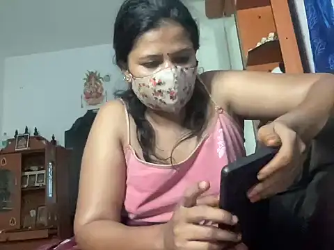 Tamil Sanjana  online show from 10-09-25, 01:03