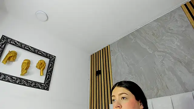 Snapshot of Samantha_Good chatting on 10-31-25, 11:33 Samantha Good online show from 10-31-25, 11:33