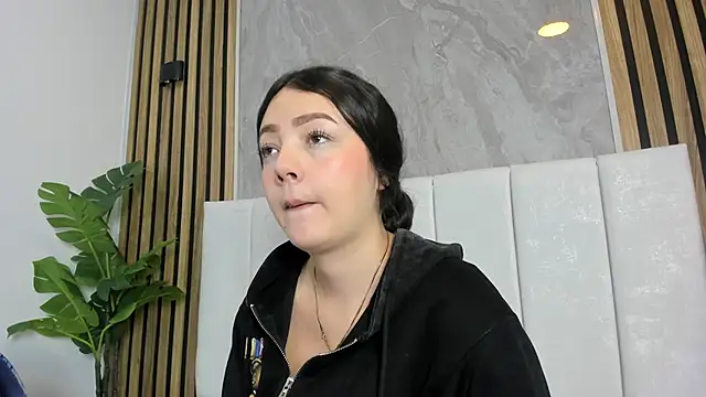 Snapshot of Samantha_Good chatting on 01-07-26, 12:29 Samantha Good online show from 01-07-26, 12:29