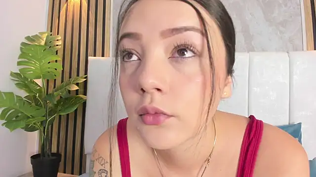 Snapshot of Samantha_Good chatting on 06-21-26, 11:35 Samantha Good online show from 06-21-26, 11:35