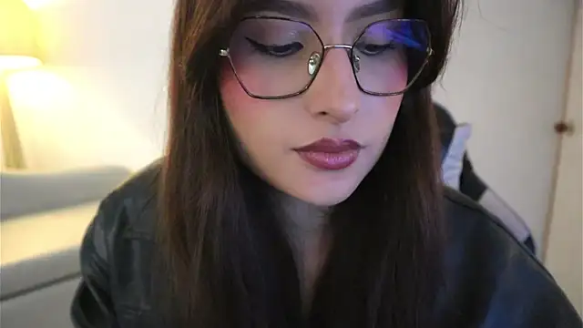 Snapshot of Daisha_Riley chatting on 04-22-26, 01:12 Daisha Riley online show from 04-22-26, 01:12