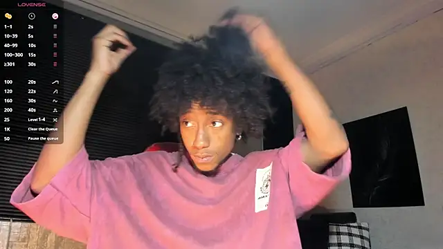 Snapshot of JhonyMiller_ chatting on 03-13-26, 09:21 JhonyMiller online show from 03-13-26, 09:21