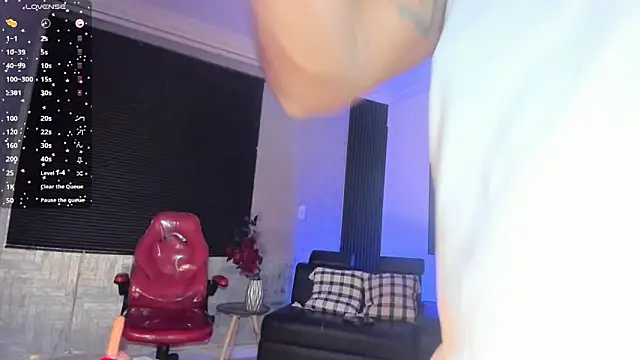 Snapshot of JhonyMiller_ chatting on 03-23-26, 08:24 JhonyMiller online show from 03-23-26, 08:24