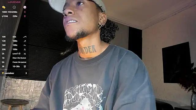 Snapshot of JhonyMiller_ chatting on 03-25-26, 08:15 JhonyMiller online show from 03-25-26, 08:15