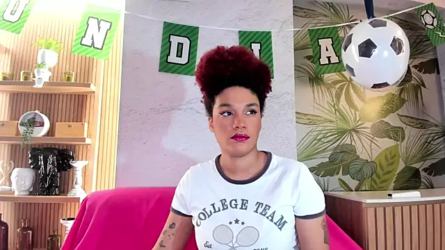 loladupont online show from 06-15-26, 03:09