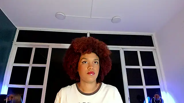 Snapshot of loladupont chatting on 07-26-26, 03:04 loladupont online show from 07-26-26, 03:04