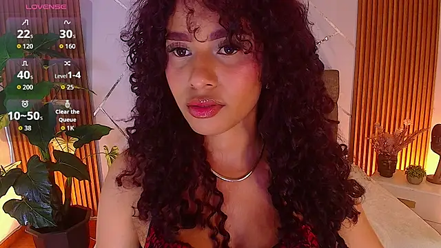 charlottee white online show from 05-04-26, 10:28