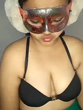 Snapshot of Riya_Stream01 chatting on 01-08-25, 06:52 Riya Stream01 online show from 01-08-25, 06:52