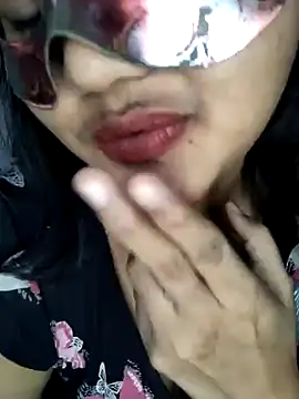 Snapshot of Riya_Stream01 chatting on 01-11-25, 08:32 Riya Stream01 online show from 01-11-25, 08:32