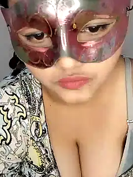 Snapshot of Riya_Stream01 chatting on 01-12-25, 06:05 Riya Stream01 online show from 01-12-25, 06:05