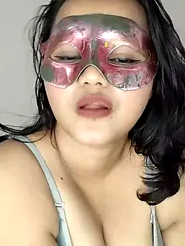 Snapshot of Riya_Stream01 chatting on 01-19-25, 04:46 Riya Stream01 online show from 01-19-25, 04:46