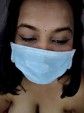 Snapshot of Riya_Stream01 chatting on 03-06-25, 08:16 Riya Stream01 online show from 03-06-25, 08:16