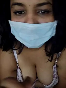 Snapshot of Riya_Stream01 chatting on 03-09-25, 08:31 Riya Stream01 online show from 03-09-25, 08:31