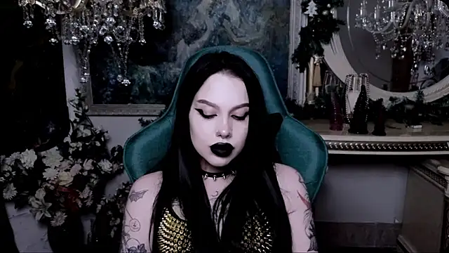 Snapshot of alexx_succubus chatting on 01-31-25, 11:24 alexx succubus online show from 01-31-25, 11:24