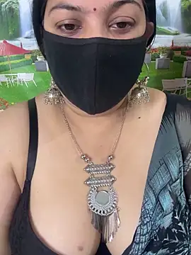 FlatVincy4 online show from 10-07-25, 04:53