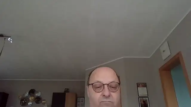 pumel60 online show from 02-05-25, 08:43