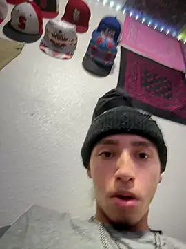 qbaby96 online show from 11-19-25, 05:57